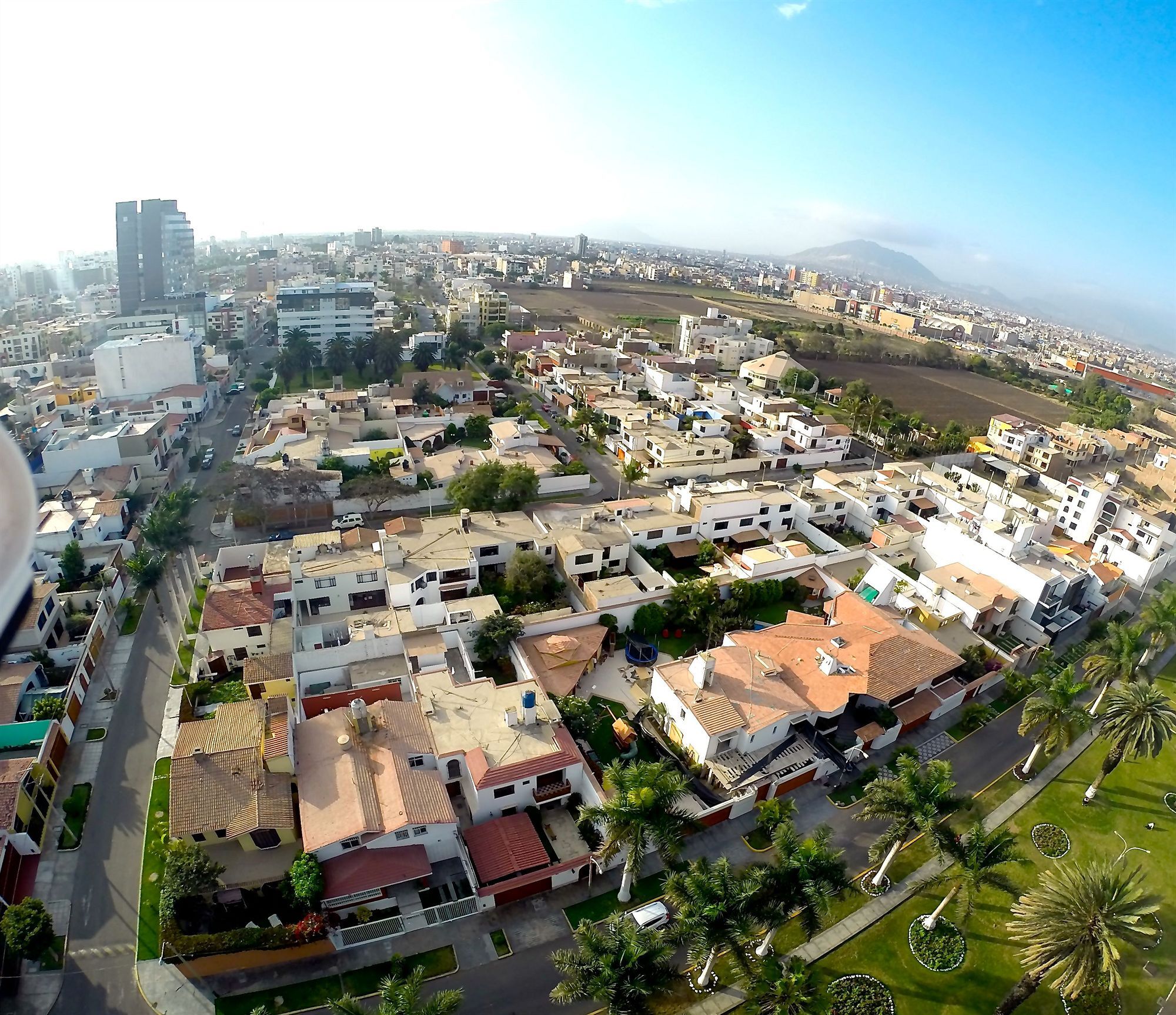 ホテル Casa Andina Premium Trujillo Encalada エクステリア 写真
